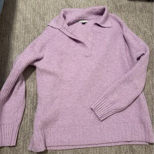 American Eagle Outfitters Lavender V‑Neck Collared Sweater